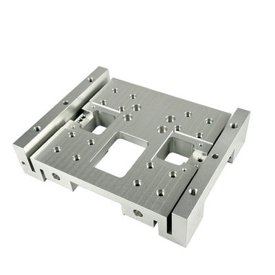 Хорошая цена Услуги по обработке на заказ с помощью ЧПУ для алюминия высокой точности и толерантности 0,01-0,005 мм онлайн