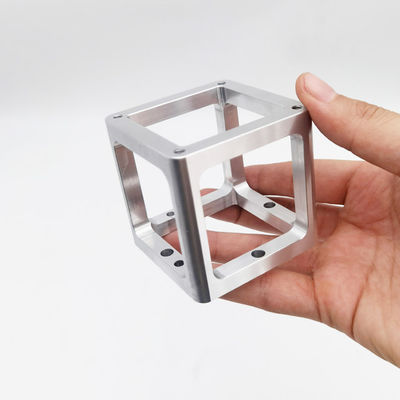 Хорошая цена Мельница с помощью машинного механизма и повороты деталей из нержавеющей стали латунь онлайн